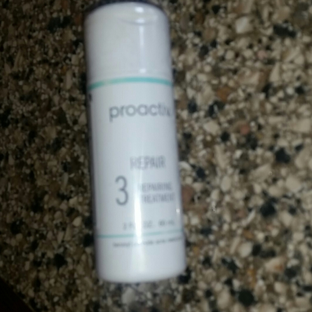 PROACTIVE REPAIR SKINCARE TREATMENT